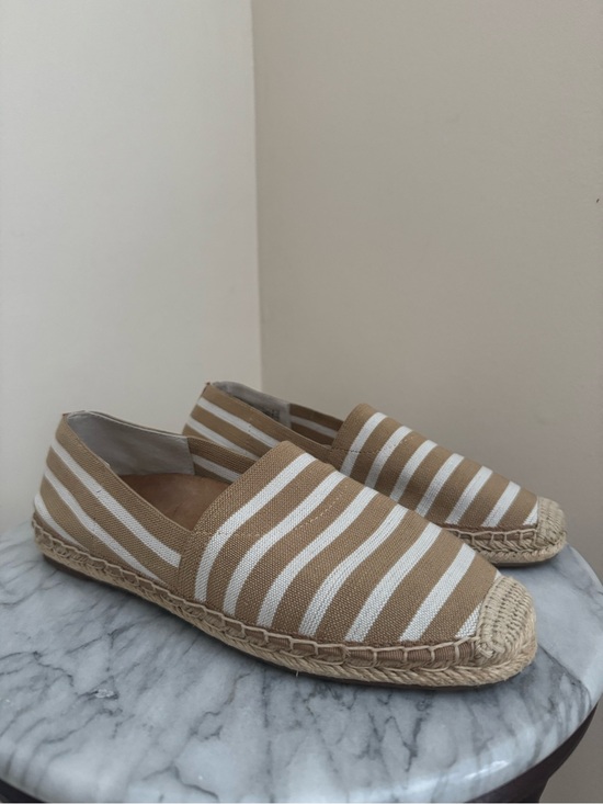Vionic Shoes - Vionic Coast Valeri Slip-On Espadrille Flats Sand Stripe Style 356 Women’s Sz 9